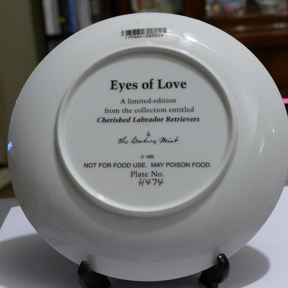 "Eyes of Love" Collectors Plate by The Danbury Mint - Picture 5 of 5